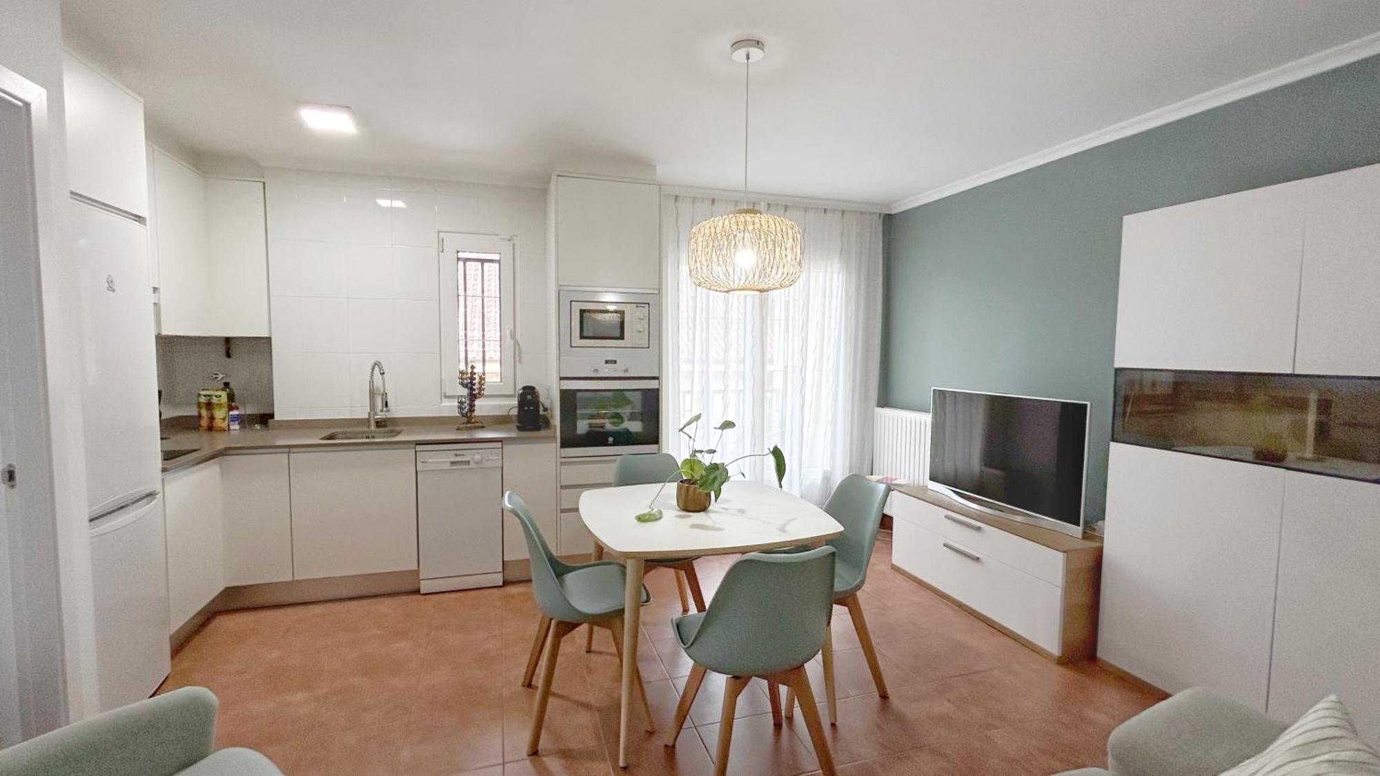 Comillas Bº Casasola - Residencial Lagos Azules - Netflix, Prime, Wifi & Free Indoor Parking Εξωτερικό φωτογραφία